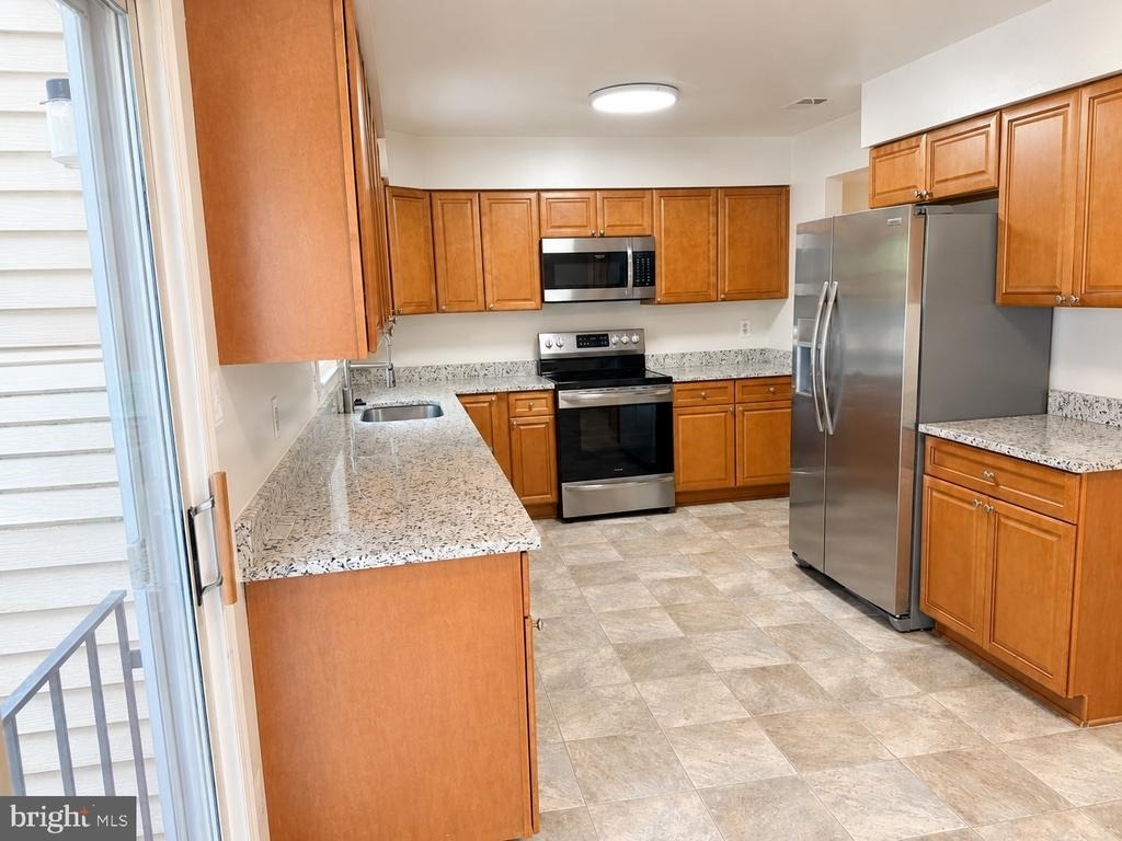 6281 Rathlin Drive - Photo 14