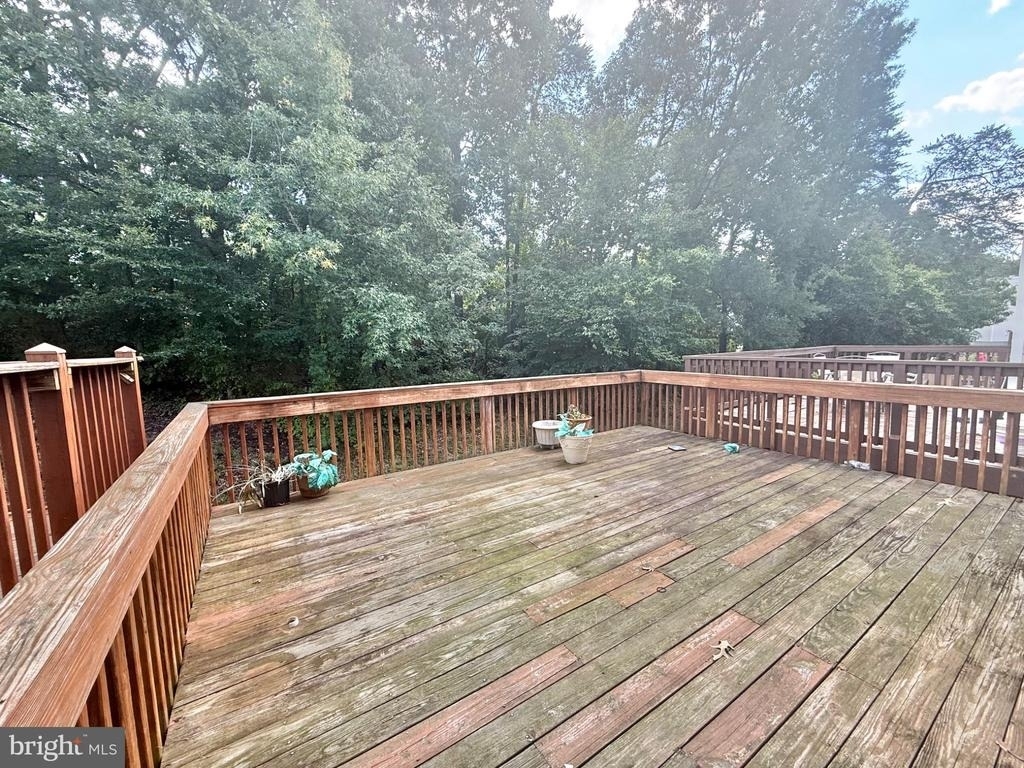 8594 Enochs Drive - Photo 18