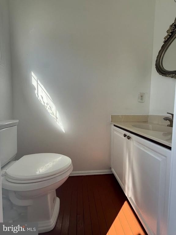 8594 Enochs Drive - Photo 24