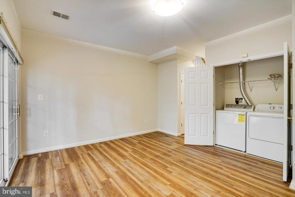 6490 Tayack Place - Photo 37