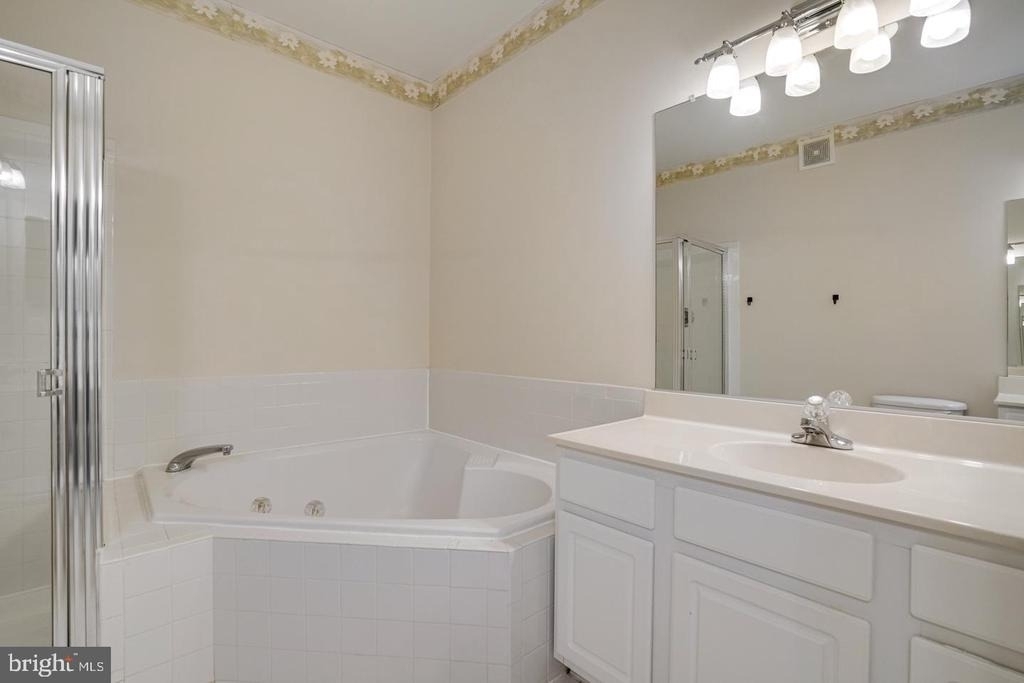 6490 Tayack Place - Photo 25