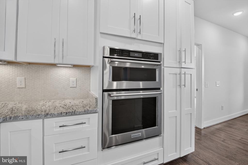 11200 Reston Station Boulevard - Photo 5