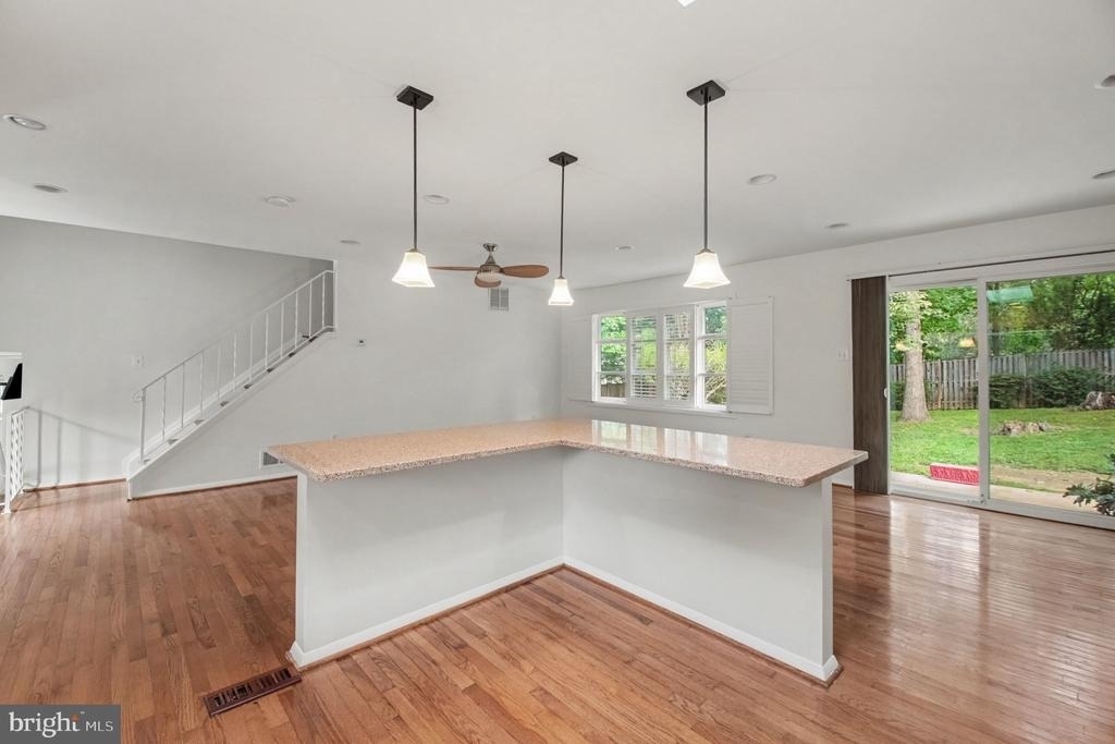 9302 Ashmeade Drive - Photo 6
