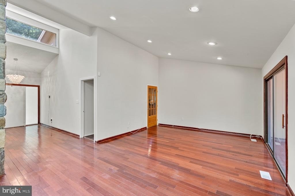1404 Wolftrap Run Road - Photo 6