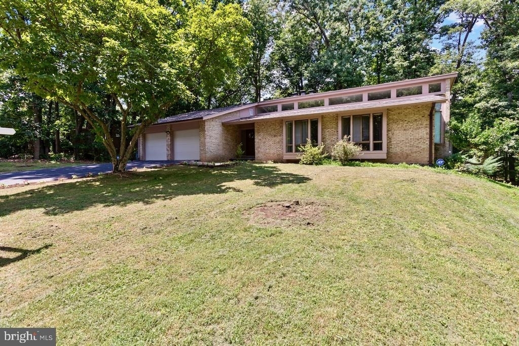 1404 Wolftrap Run Road - Photo 1