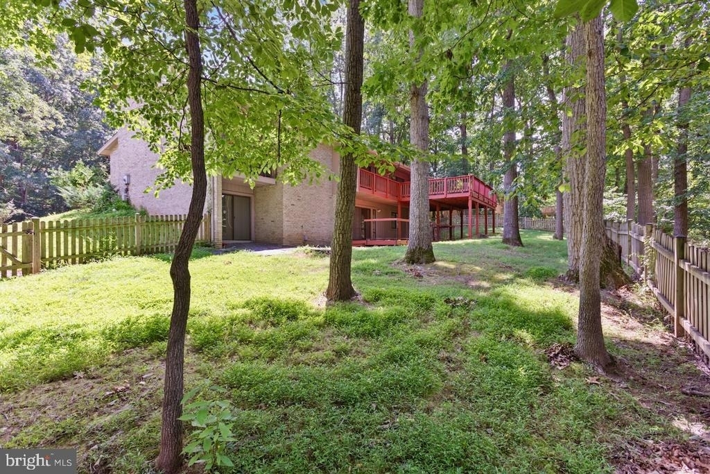 1404 Wolftrap Run Road - Photo 32