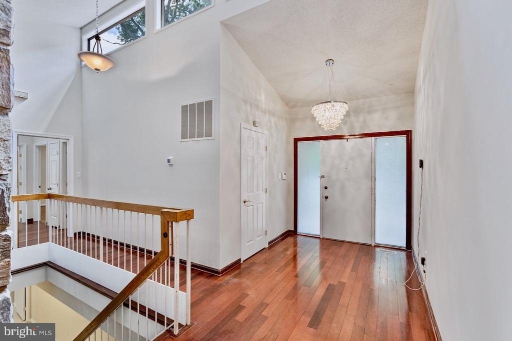 1404 Wolftrap Run Road - Photo 7