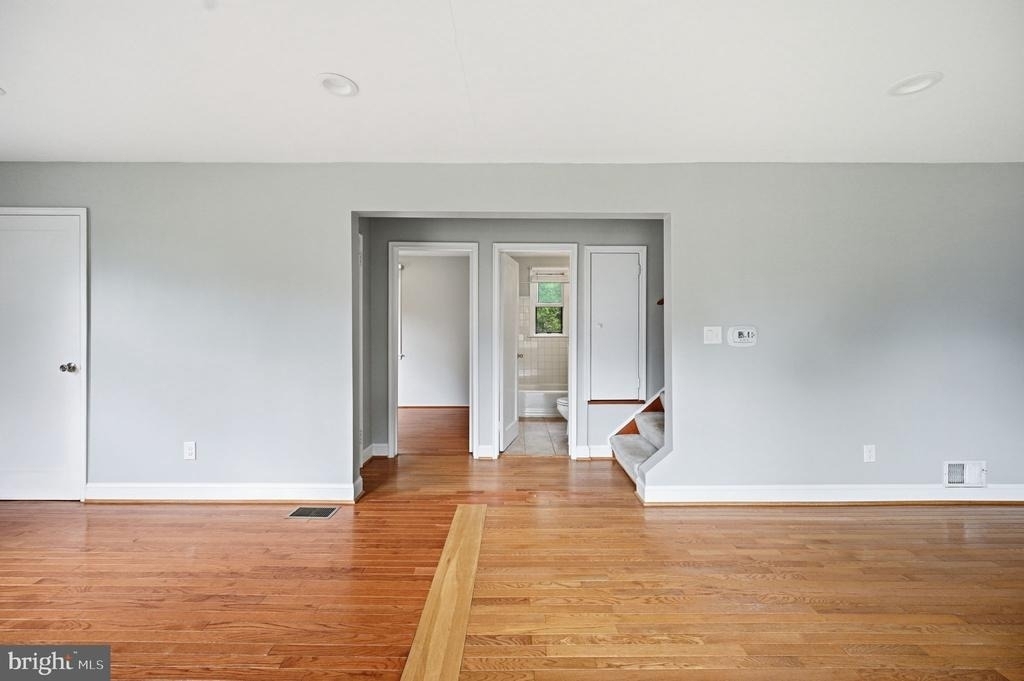 2918 Monroe Place - Photo 3