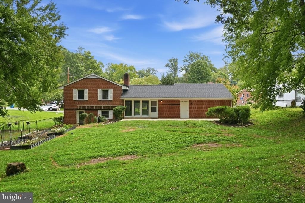 7545 Axton Street - Photo 30