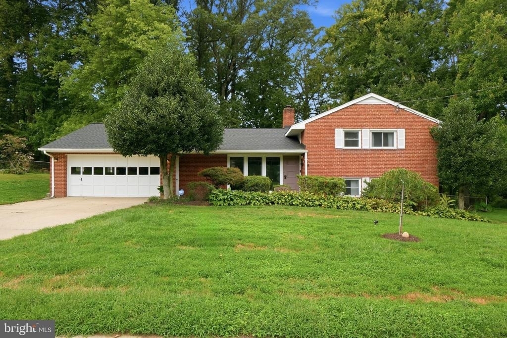 7545 Axton Street - Photo 0