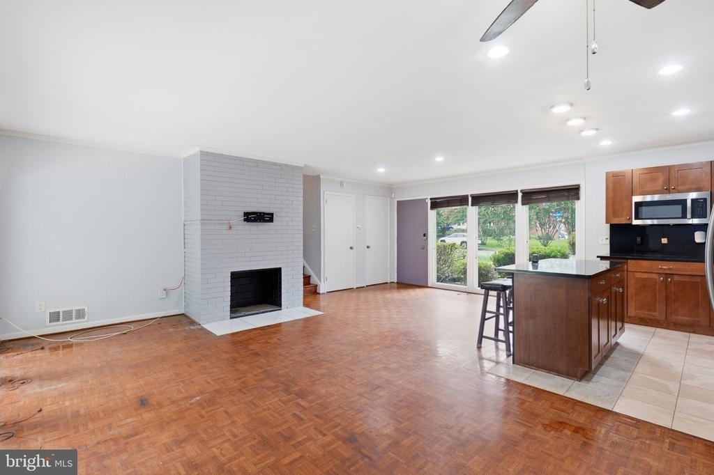 7545 Axton Street - Photo 6