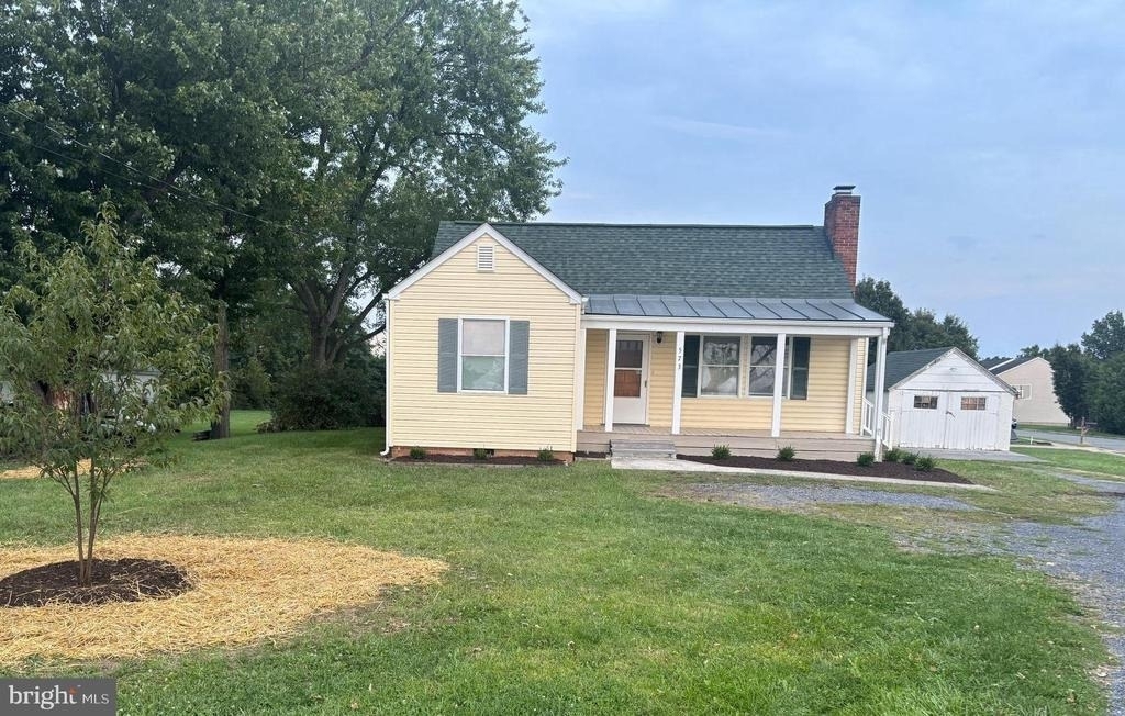 573 Fairfax Pike - Photo 0