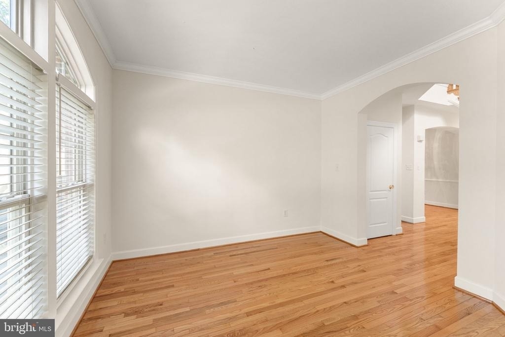 4333 Delegate Court - Photo 7