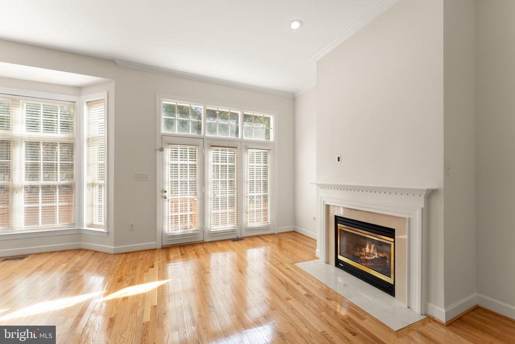 4333 Delegate Court - Photo 11