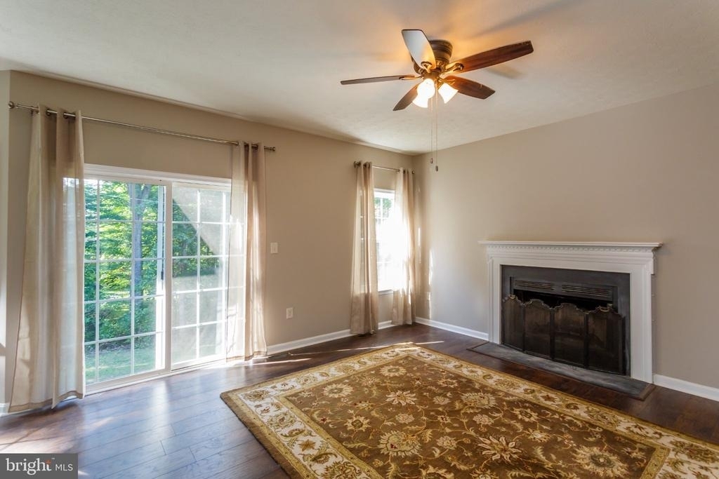 89 Albertson Court - Photo 9