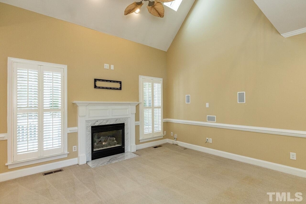 4317 Glen Erin Way - Photo 8