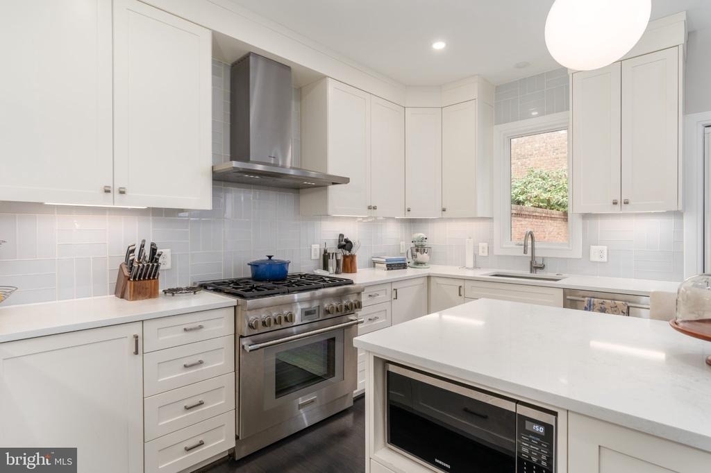 504 S Pitt Street - Photo 25