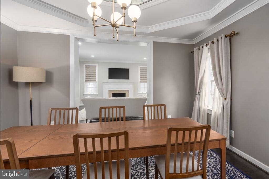 504 S Pitt Street - Photo 33