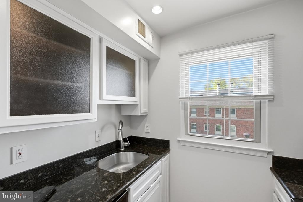 525 Bashford Lane - Photo 17