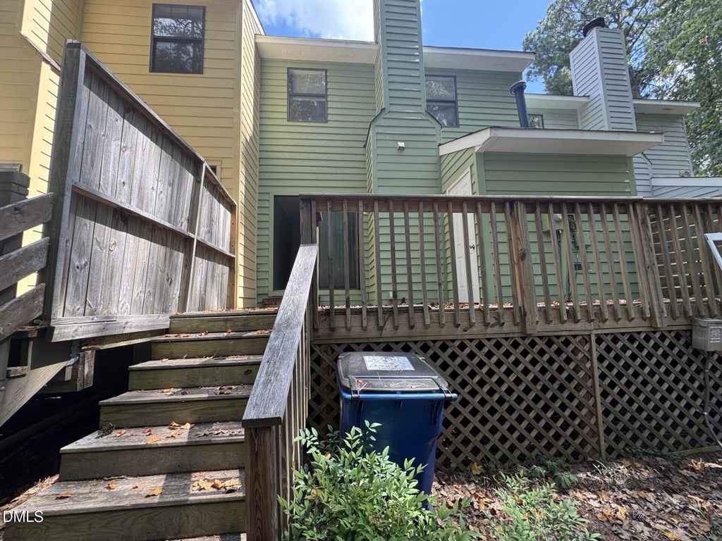 5721 Pool Side Drive - Photo 18
