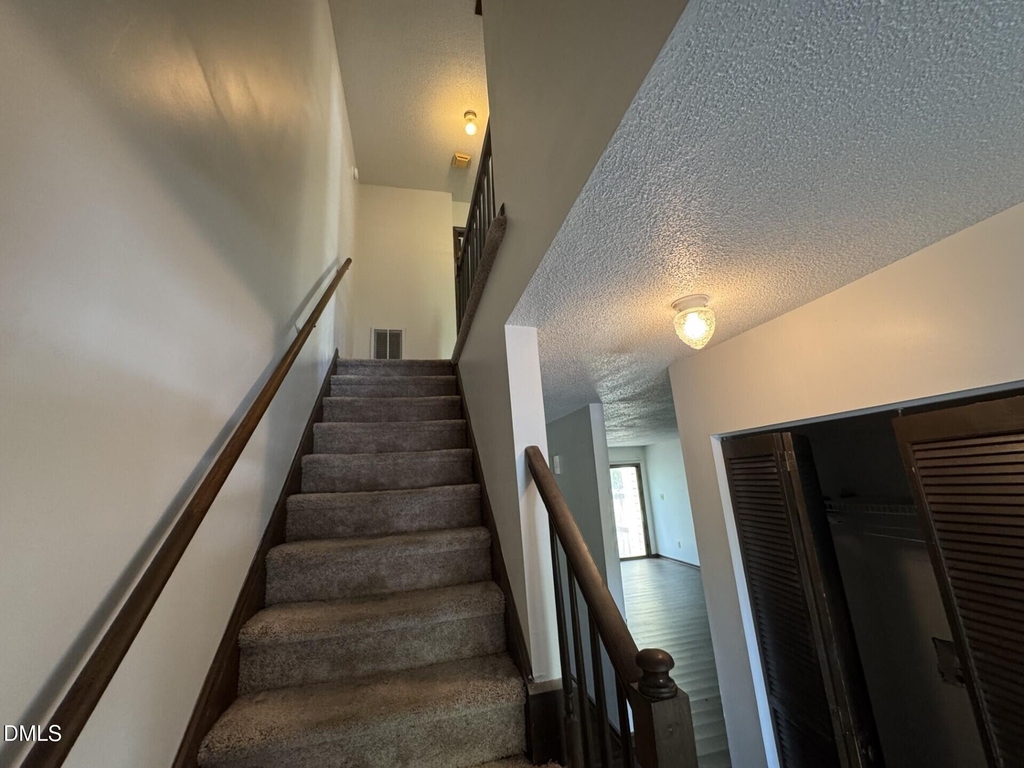 5721 Pool Side Drive - Photo 19