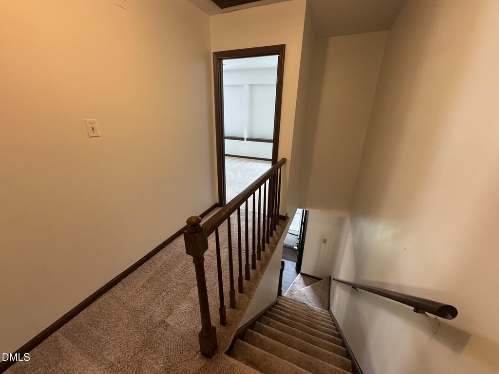 5721 Pool Side Drive - Photo 10