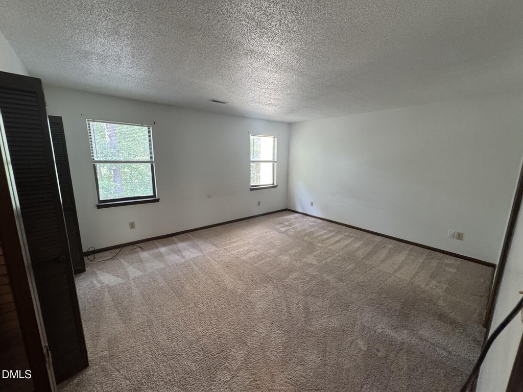 5721 Pool Side Drive - Photo 17