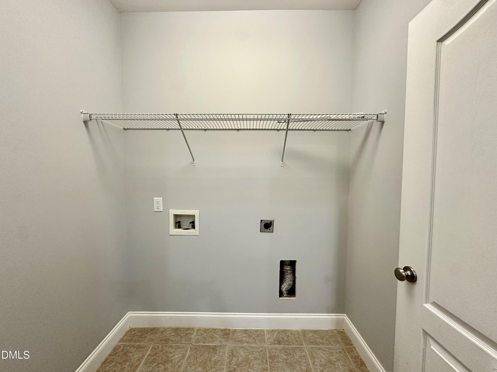 2810 Bedford Green Avenue - Photo 7