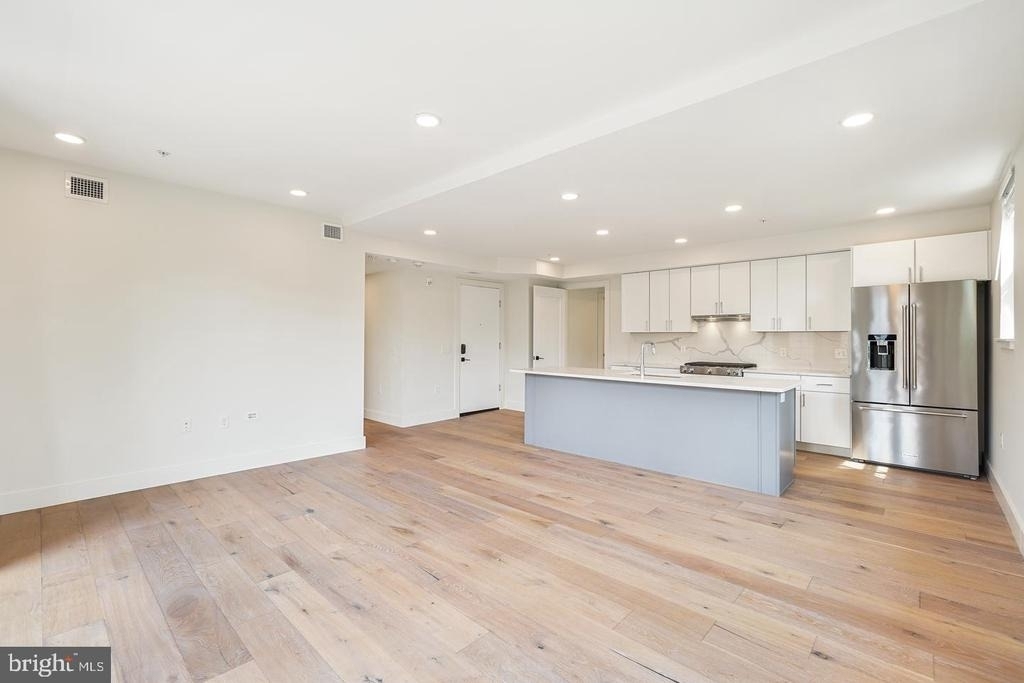 1245 N Pierce Street - Photo 17