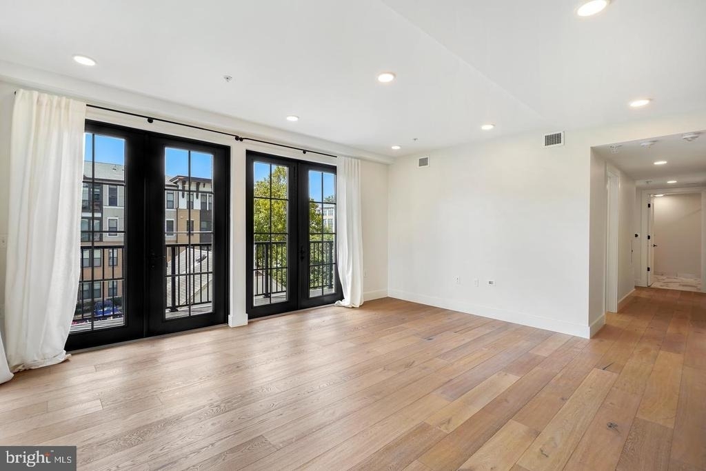 1245 N Pierce Street - Photo 19