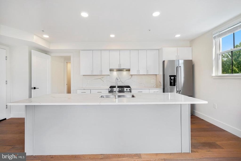 1245 N Pierce Street - Photo 15