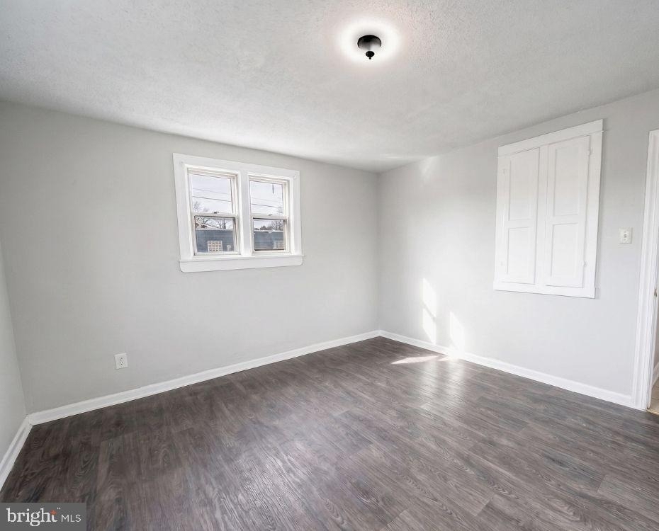 308 E King Street - Photo 3