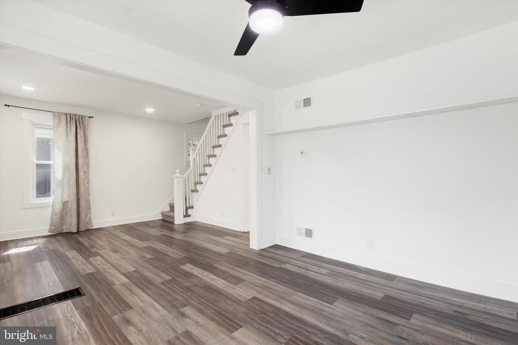 531 Baltimore Street - Photo 5