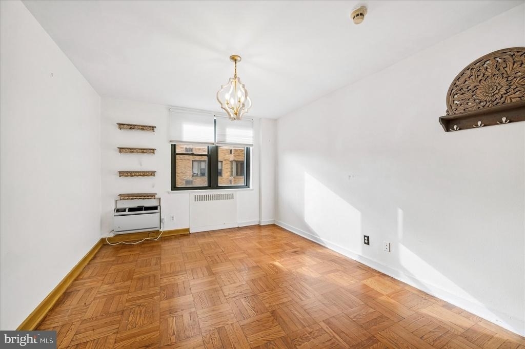 2601 Pennsylvania Avenue - Photo 11