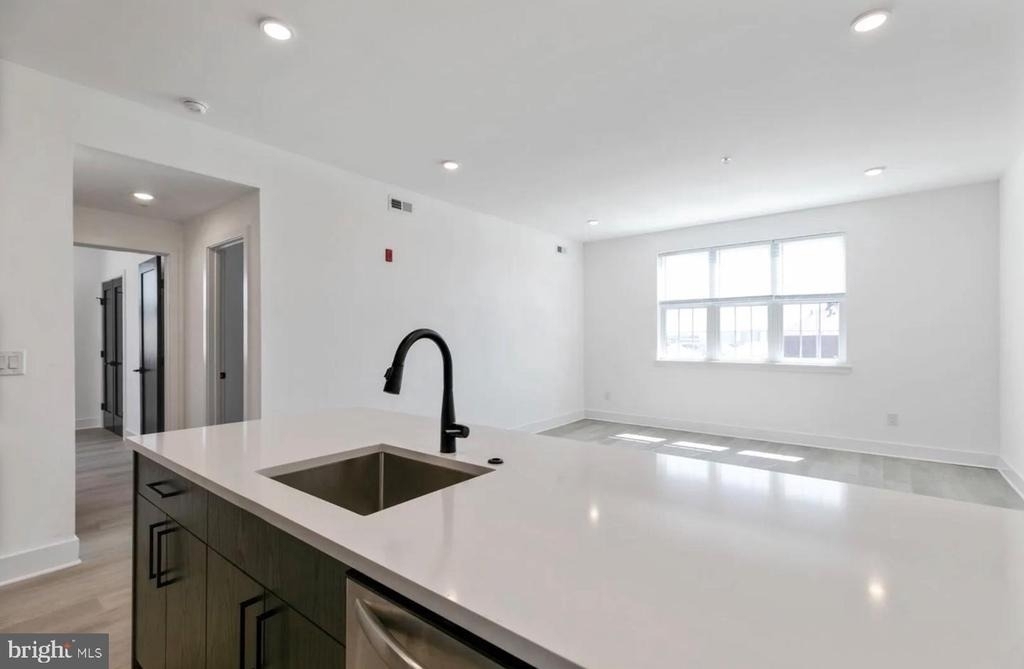 3045 Richmond Street - Photo 20