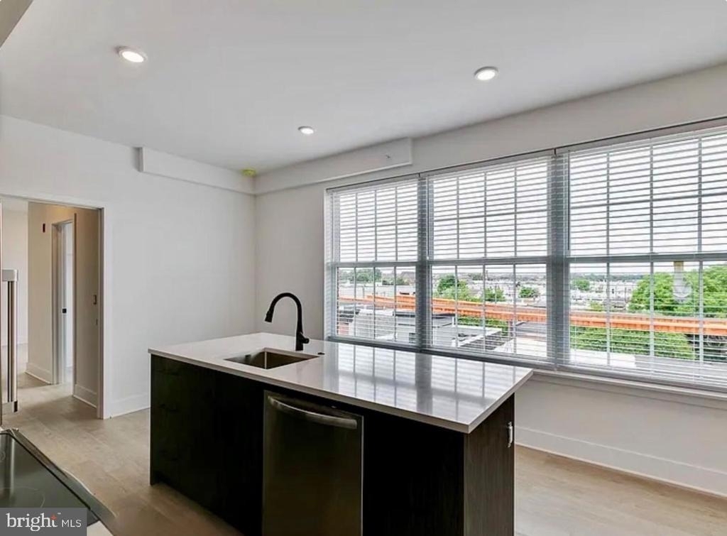 3045 Richmond Street - Photo 10