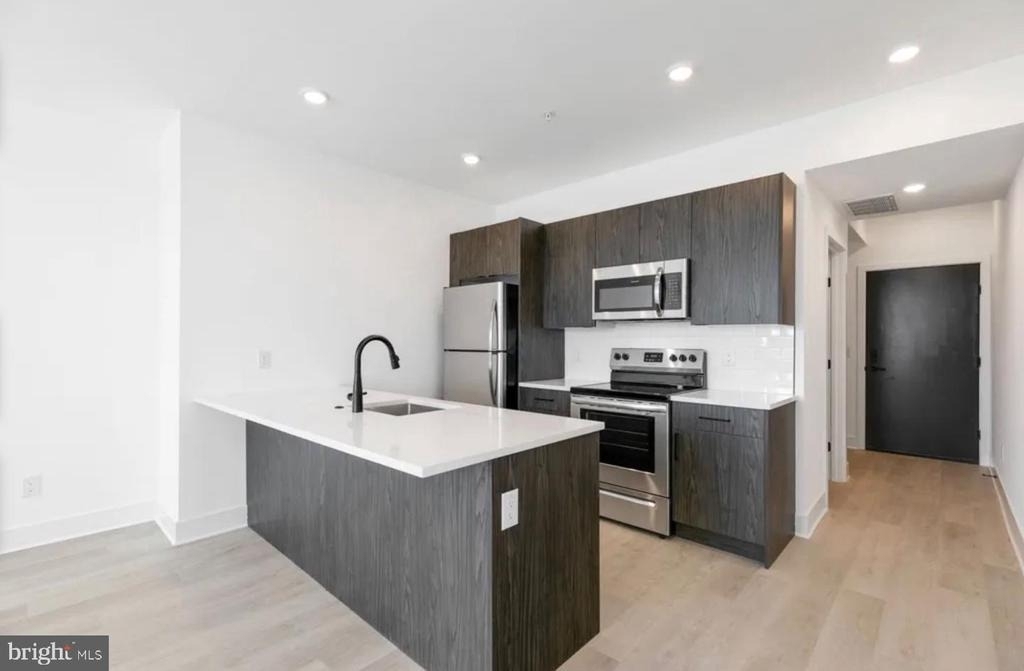 3045 Richmond Street - Photo 21