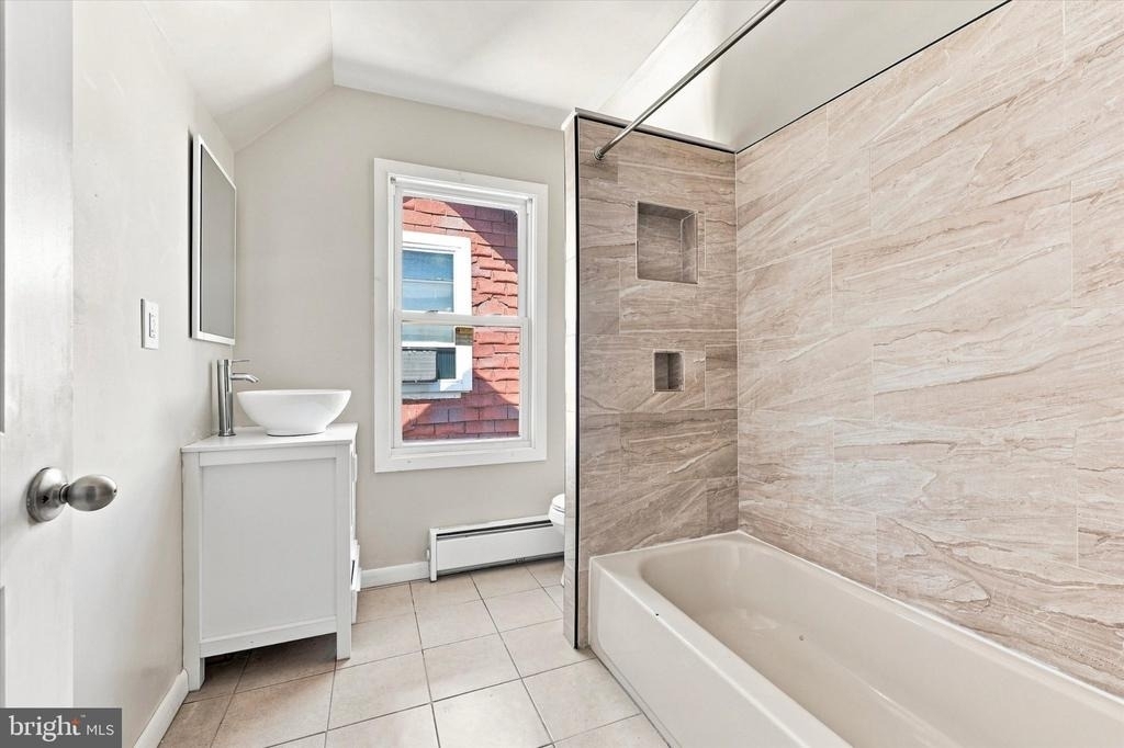 1219 S 46th Street - Photo 5