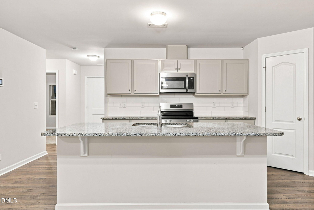 195 Bracknell Lane - Photo 2