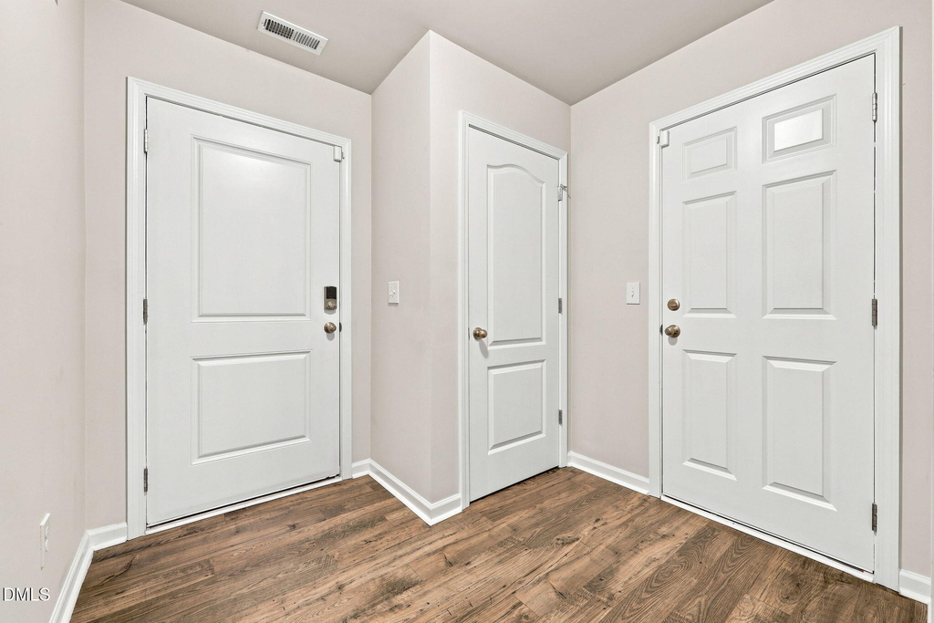 195 Bracknell Lane - Photo 8