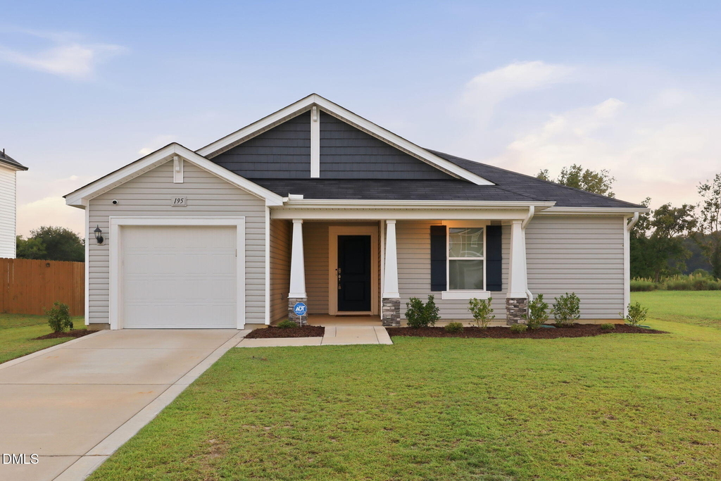 195 Bracknell Lane - Photo 0