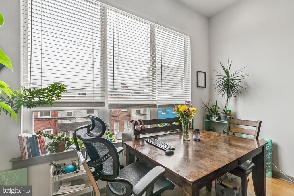 2311 E Gordon Street - Photo 4