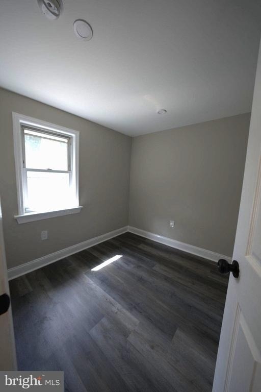 2748 E Venango Street - Photo 11
