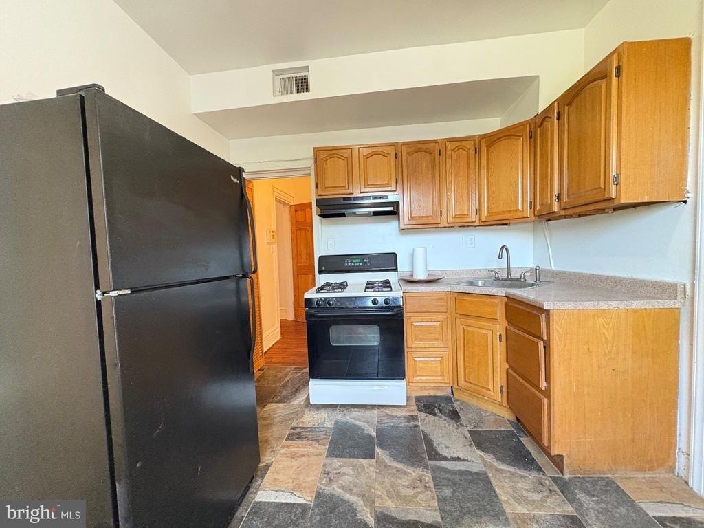 5510 Greene Street - Photo 10