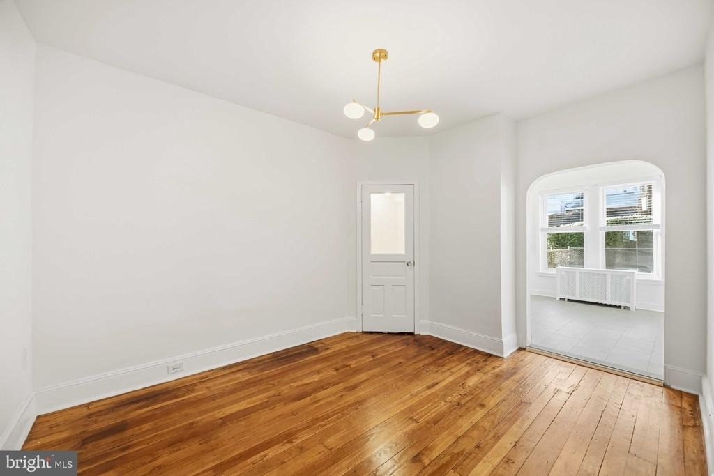 3671 Eveline Street - Photo 17