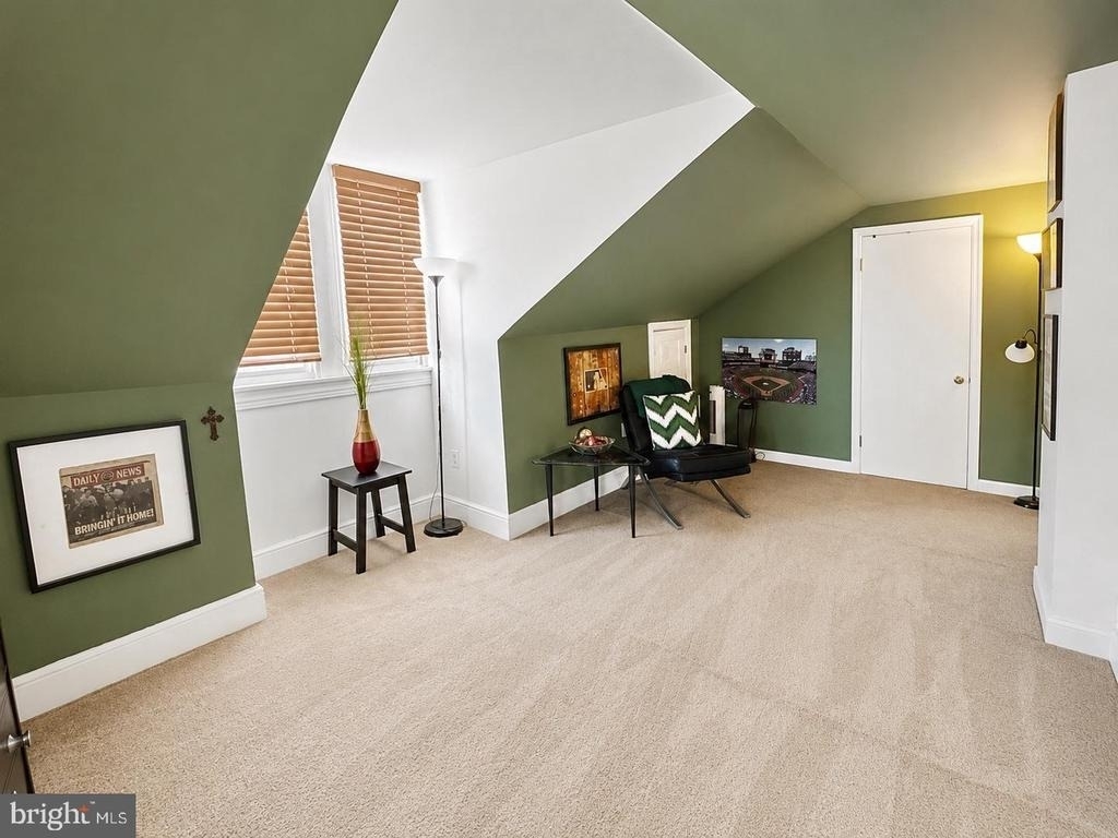 25 E Germantown Pike - Photo 4