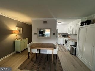 1334 Montgomery Avenue - Photo 8