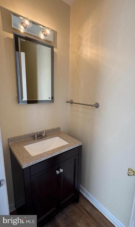 802 Seminole Gdns - Photo 3
