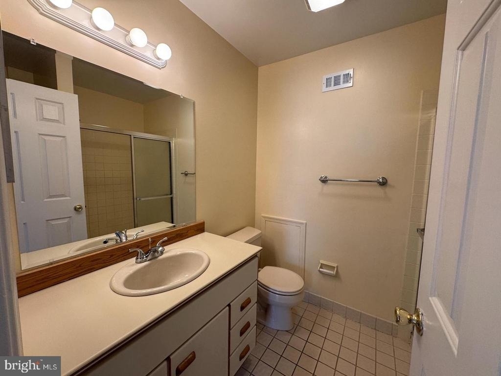 802 Seminole Gdns - Photo 12