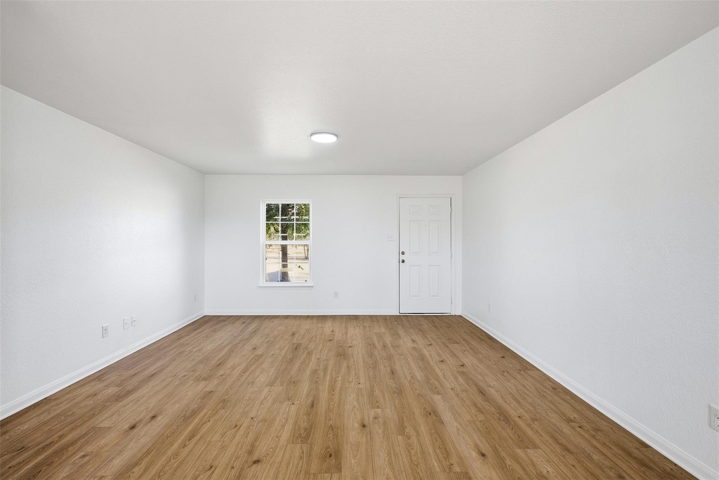 1013 Woodward Court Ct - Photo 17